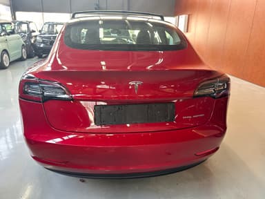 Tesla 2019 bilde 7