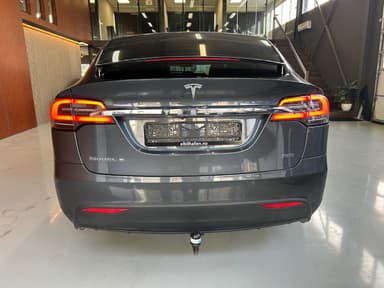 Tesla 2018 bilde 8