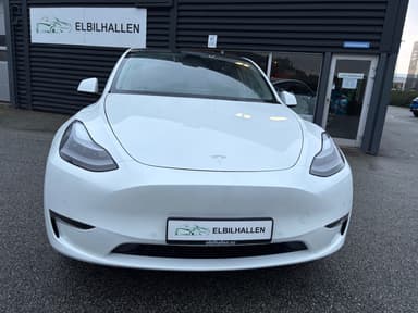 Tesla 2021 bilde 38