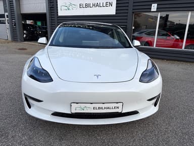 Tesla 2022 bilde 5