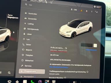 Tesla 2022 bilde 17