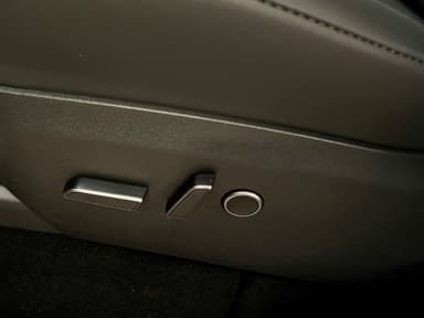 Tesla 2023 bilde 36