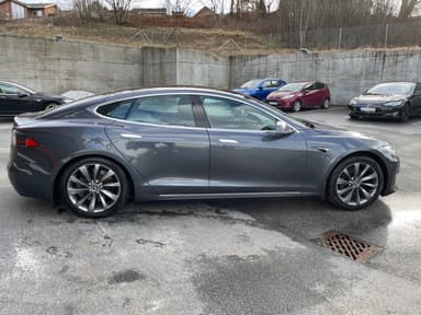 Tesla 2018 bilde 7