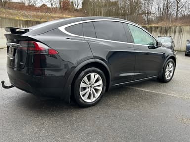Tesla 2018 bilde 3