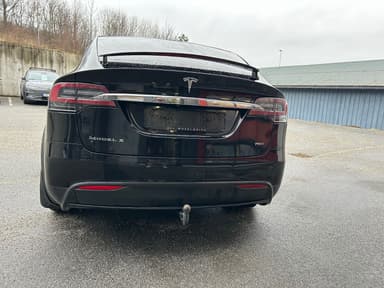 Tesla 2018 bilde 8