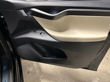 Tesla 2018 bilde 26