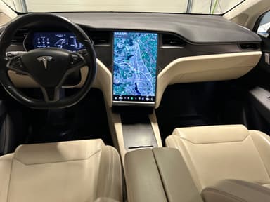 Tesla 2018 bilde 10
