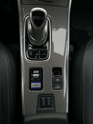 Mitsubishi 2020 bilde 31