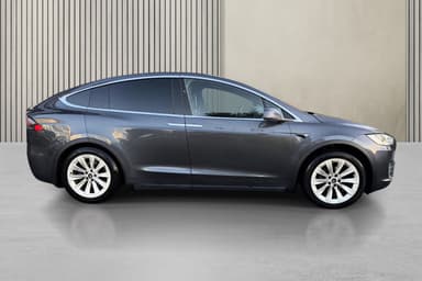 Tesla 2017 bilde 7