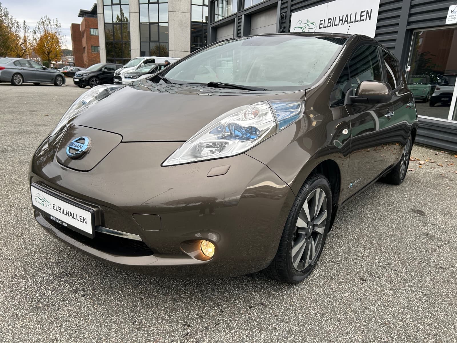 Nissan 2016