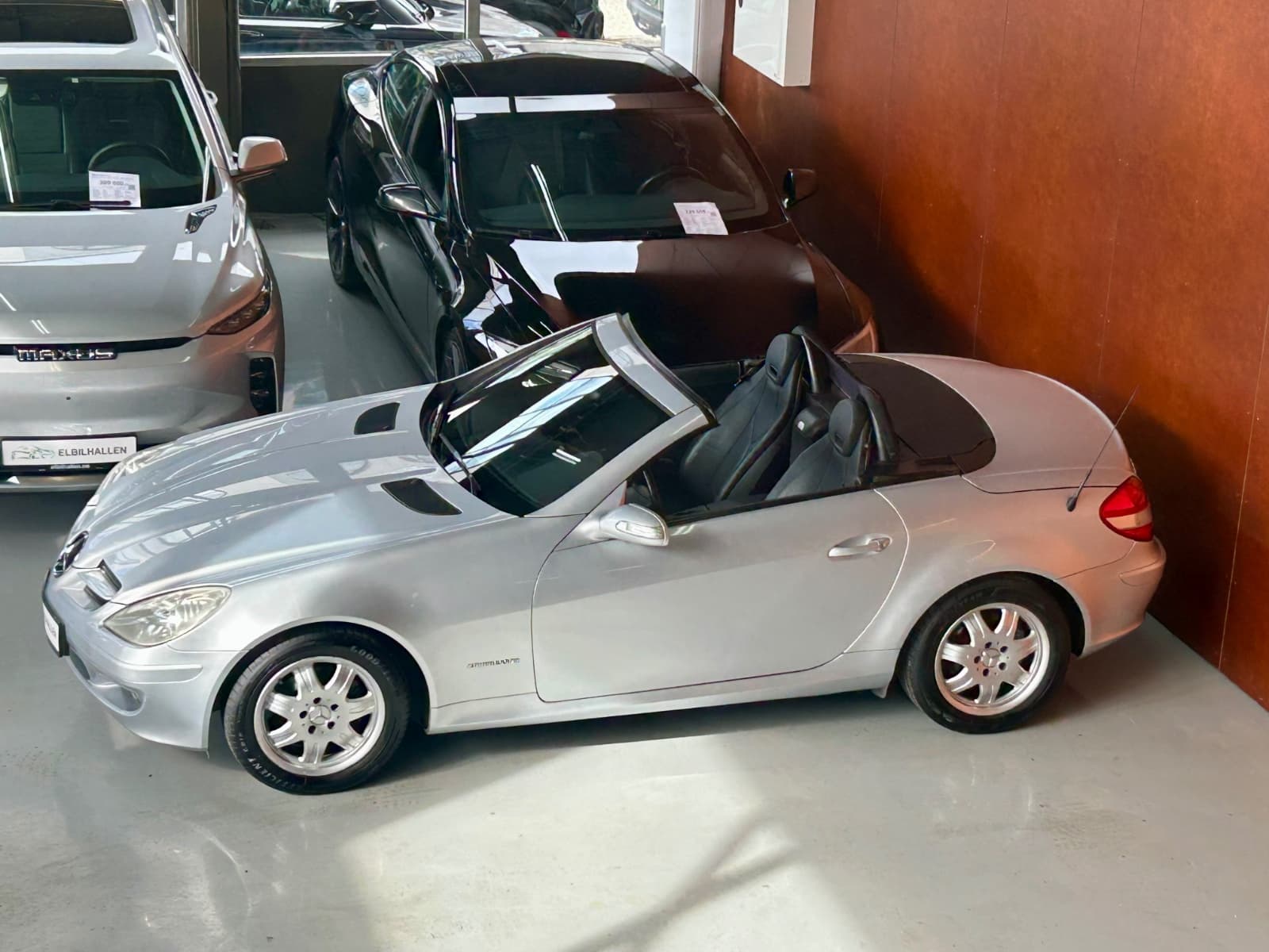 Mercedes-Benz 2005