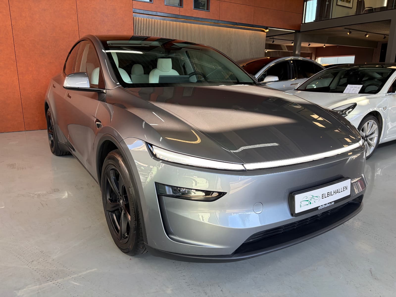 Tesla 2026