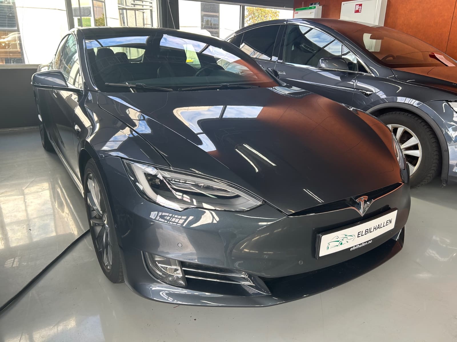 Tesla 2018
