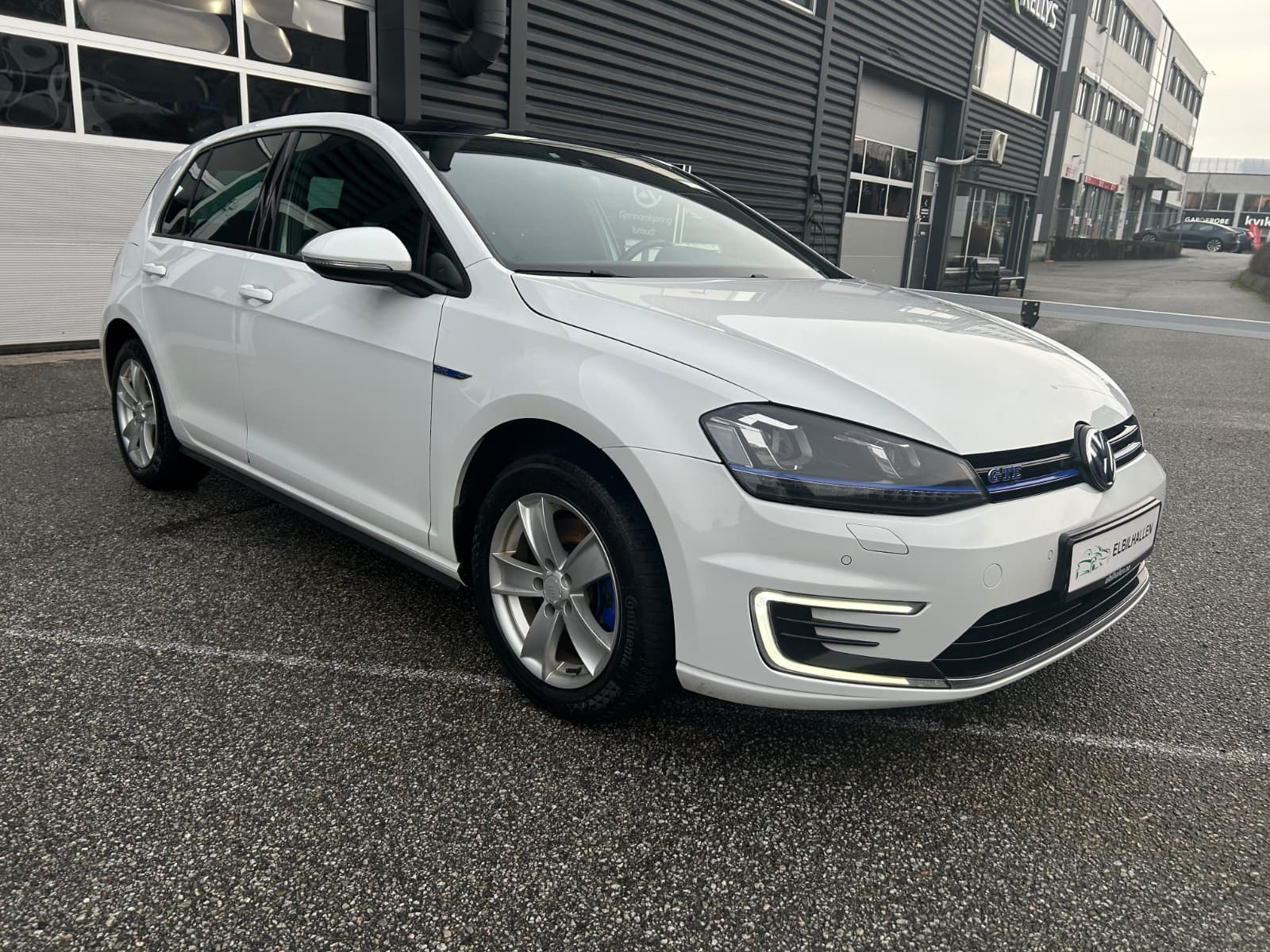 Volkswagen 2015 0