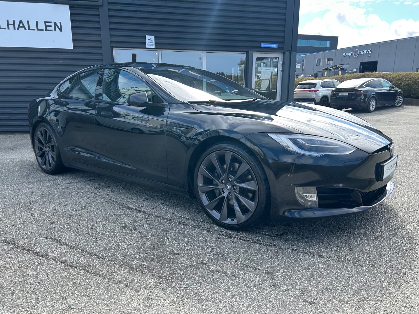 Tesla 2018