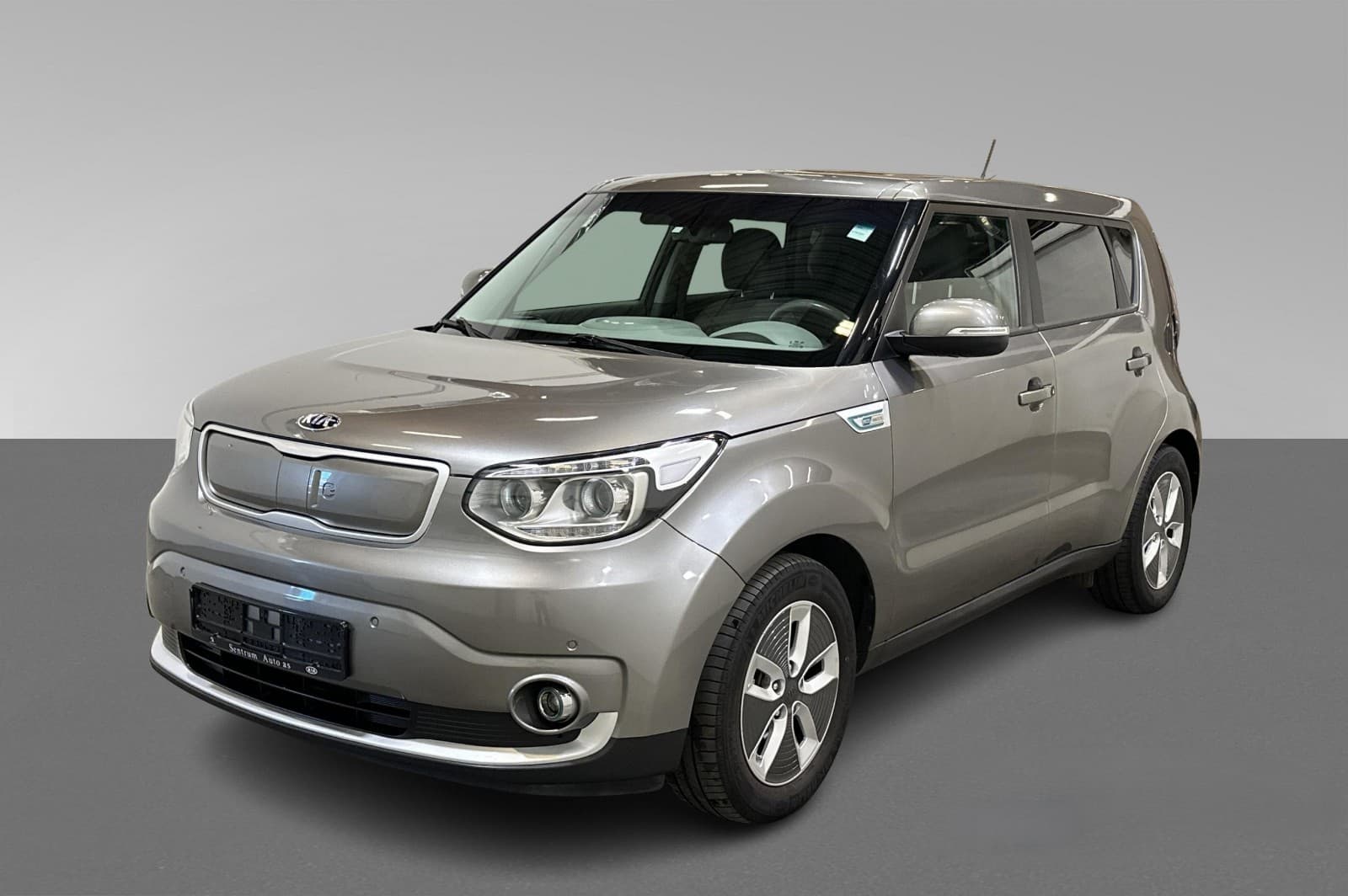 Kia 2018 0